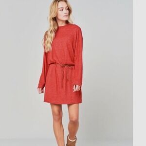 Rip Curl Red Heathered Long Sleeve Sweater Dress With‎ Belt Size Medium